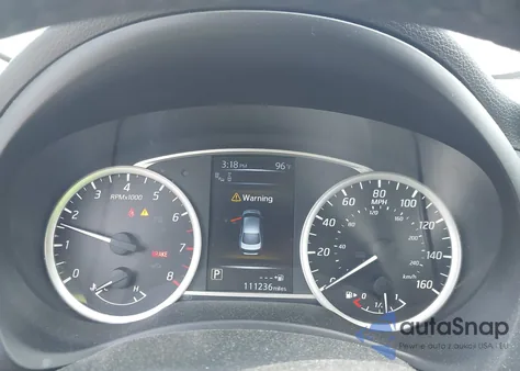 2018 Nissan Sentra Sr из США, поврежденный, VIN 3N1AB7AP2JY330218